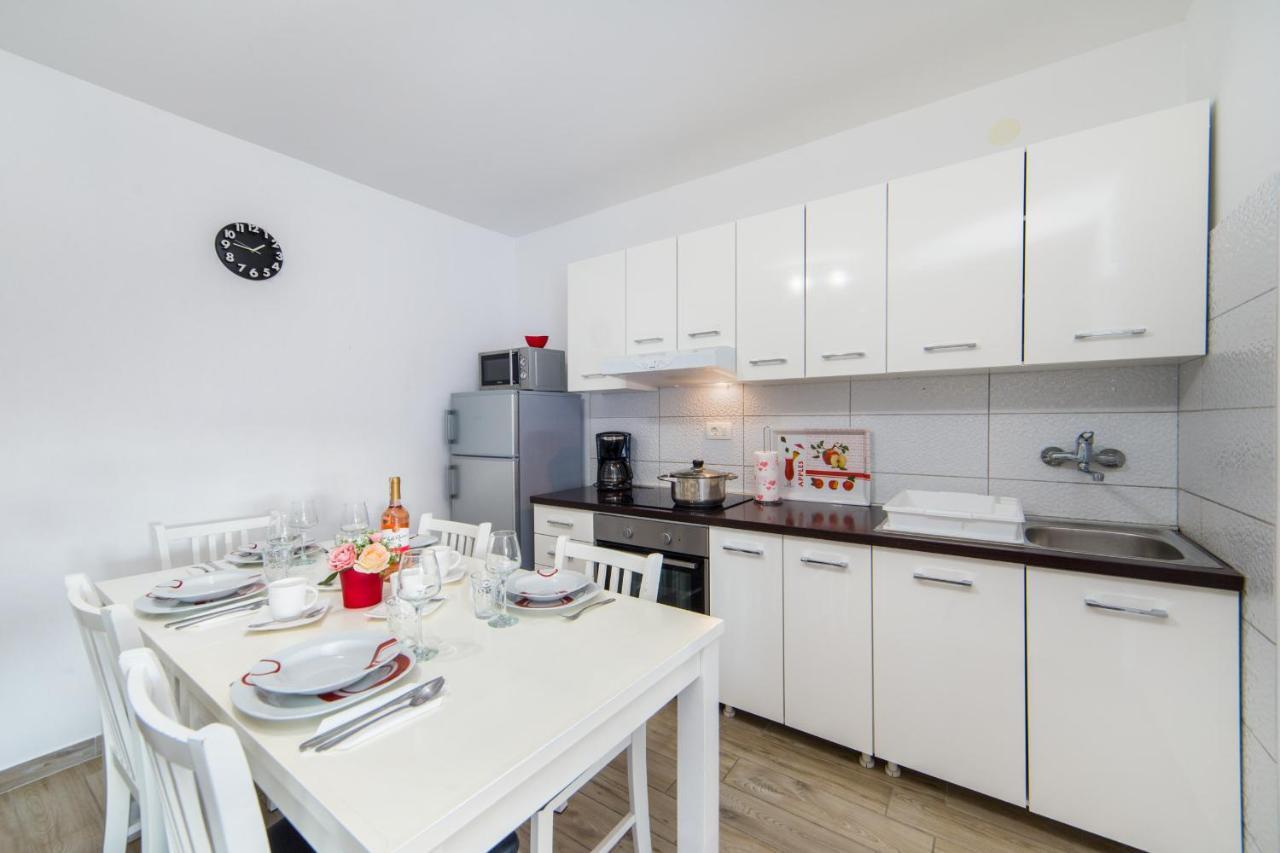 Apartments Masa Veliko Brdo  Extérieur photo